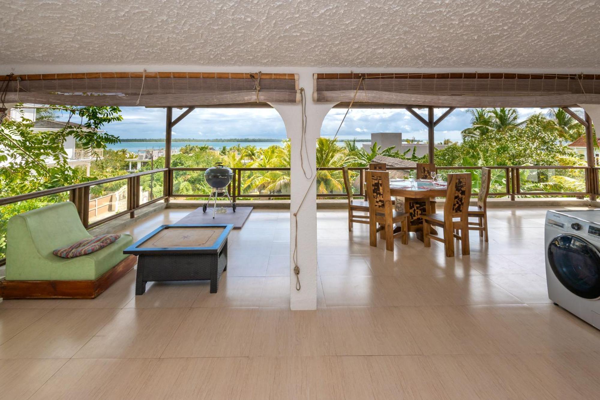 Twakila Sunset Suites La Gaulette Exterior photo