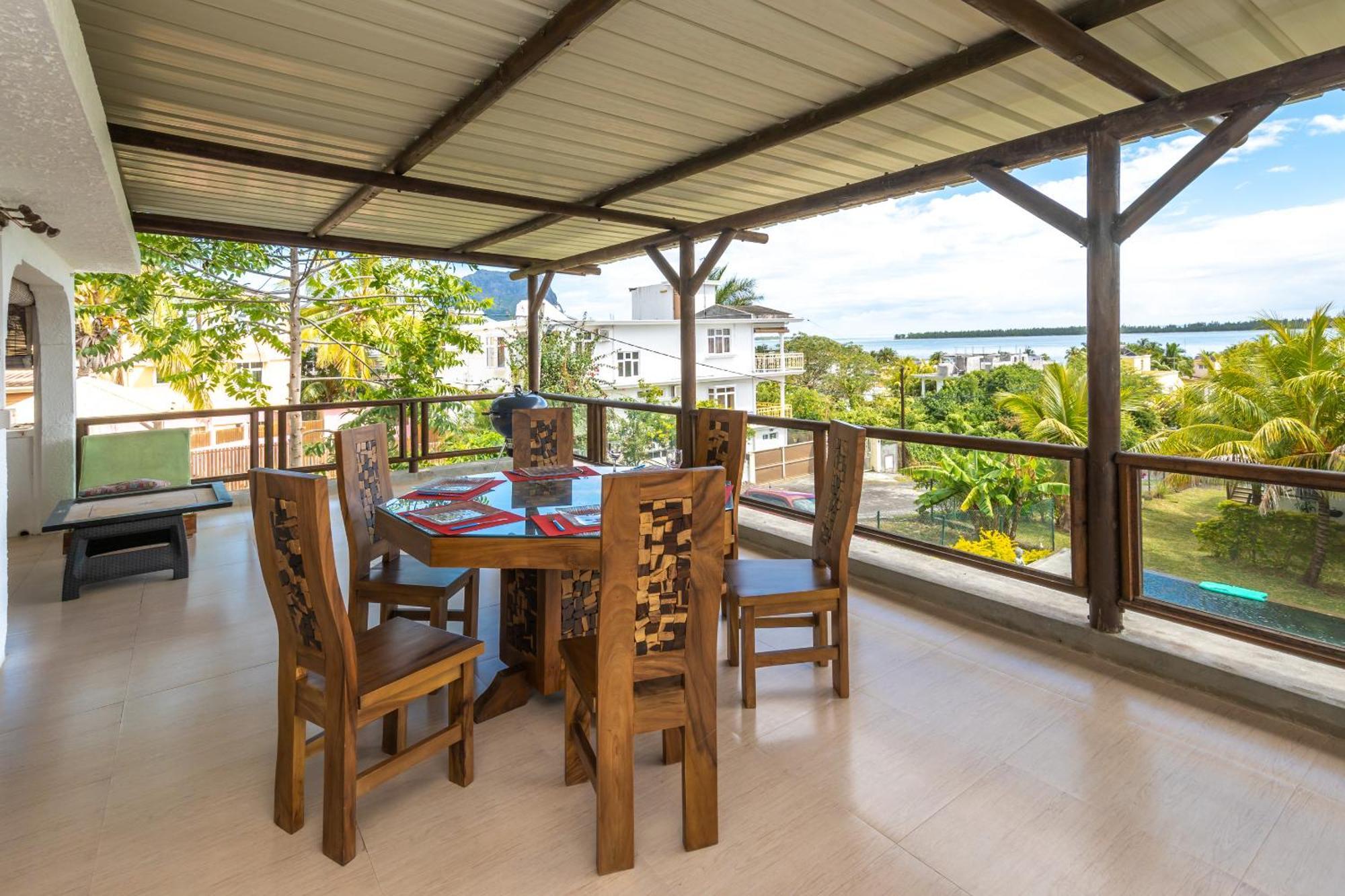 Twakila Sunset Suites La Gaulette Exterior photo