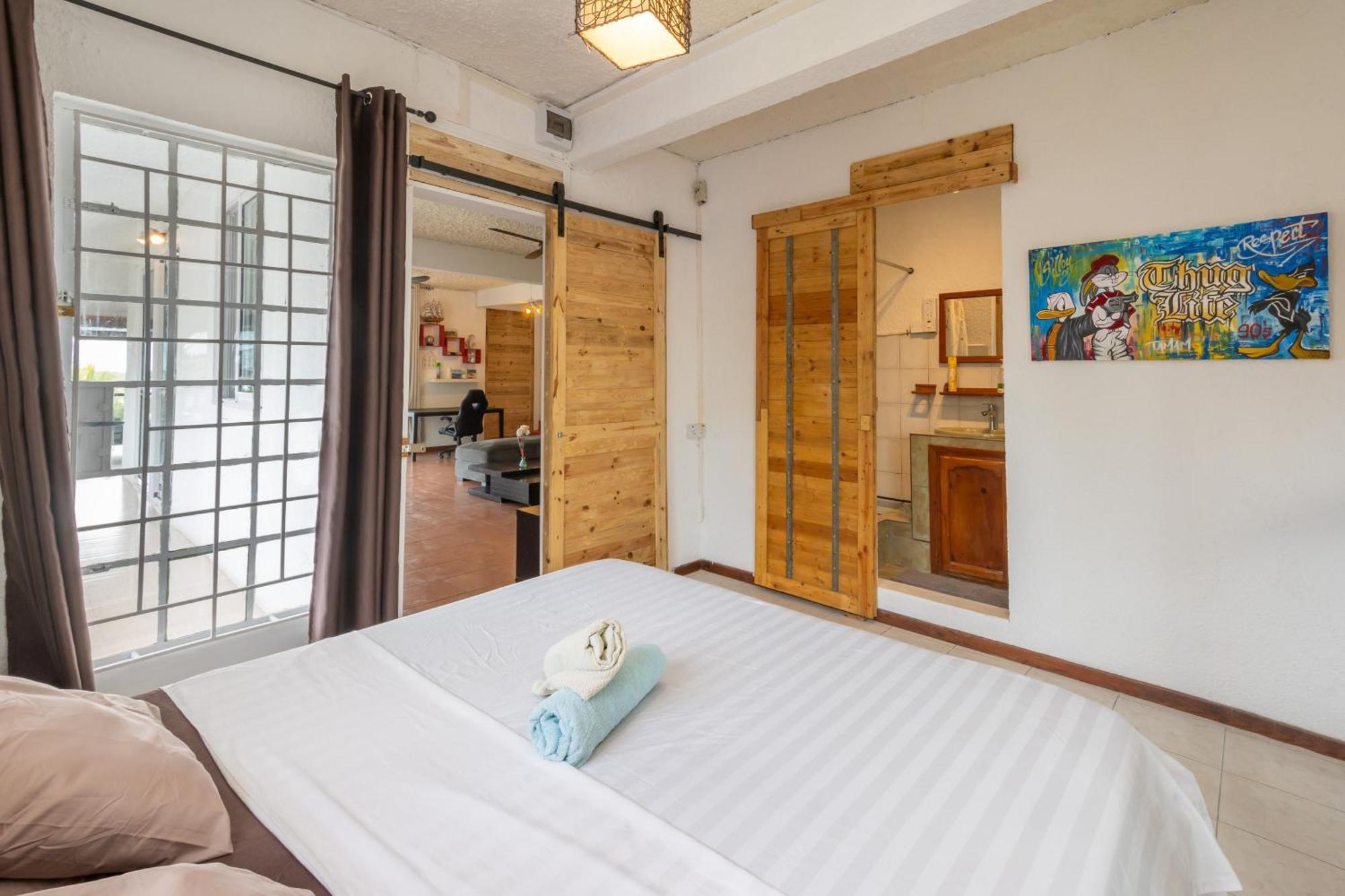 Twakila Sunset Suites La Gaulette Exterior photo