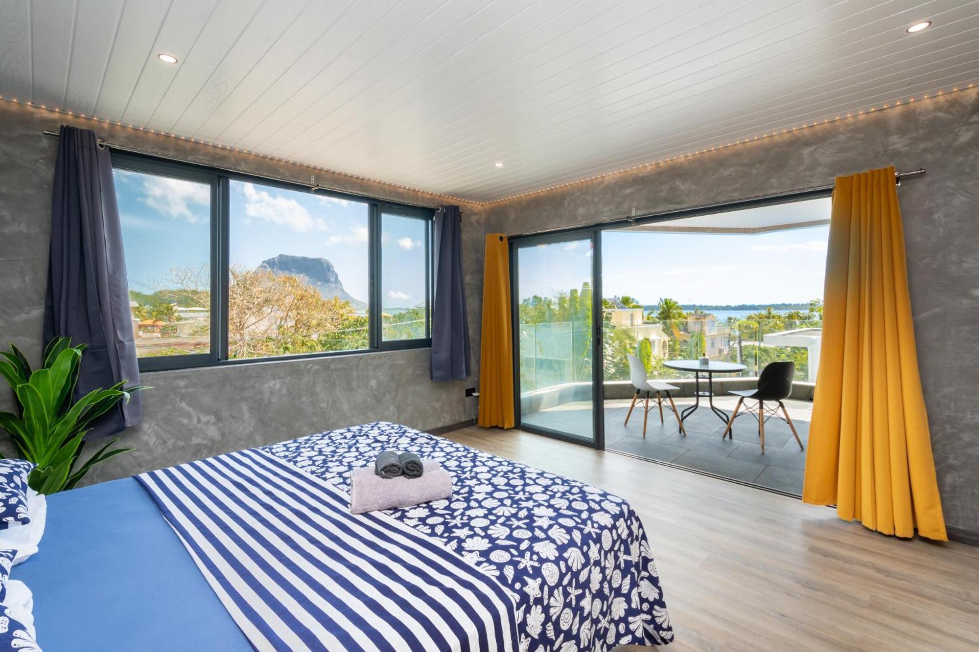 Twakila Sunset Suites La Gaulette Exterior photo